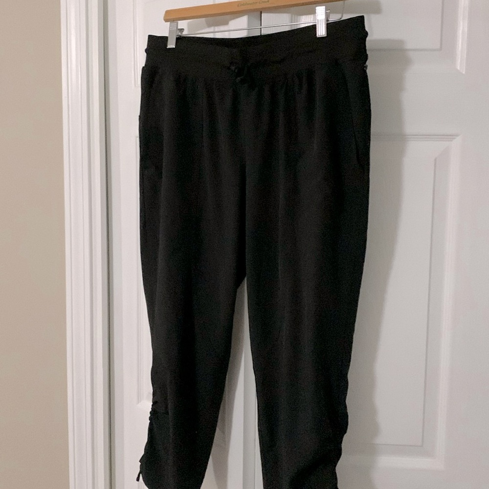 Mny Performance L - image 1